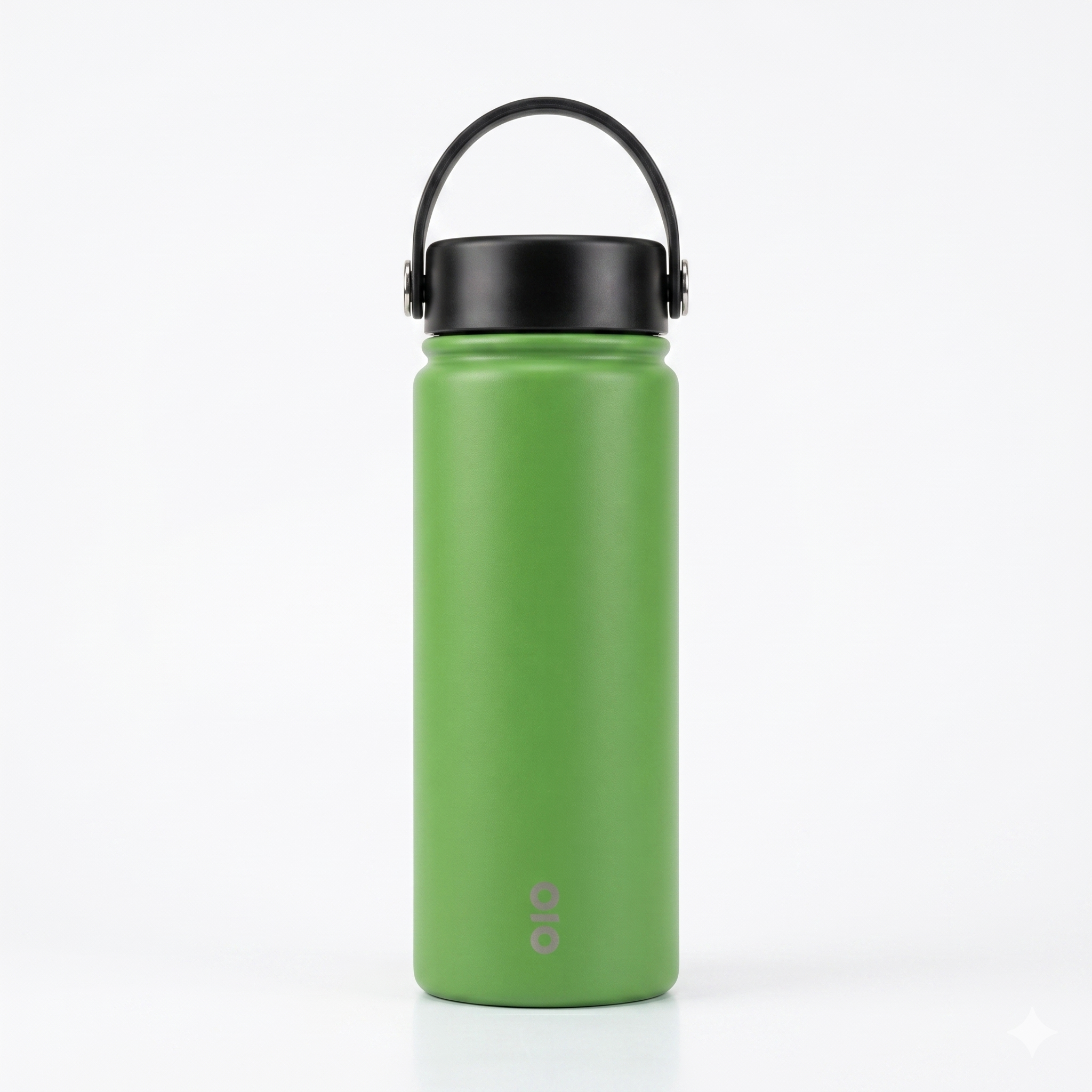 Brio Bottle, specifically a vacuum-insulated stainless steel water bottle (Green)